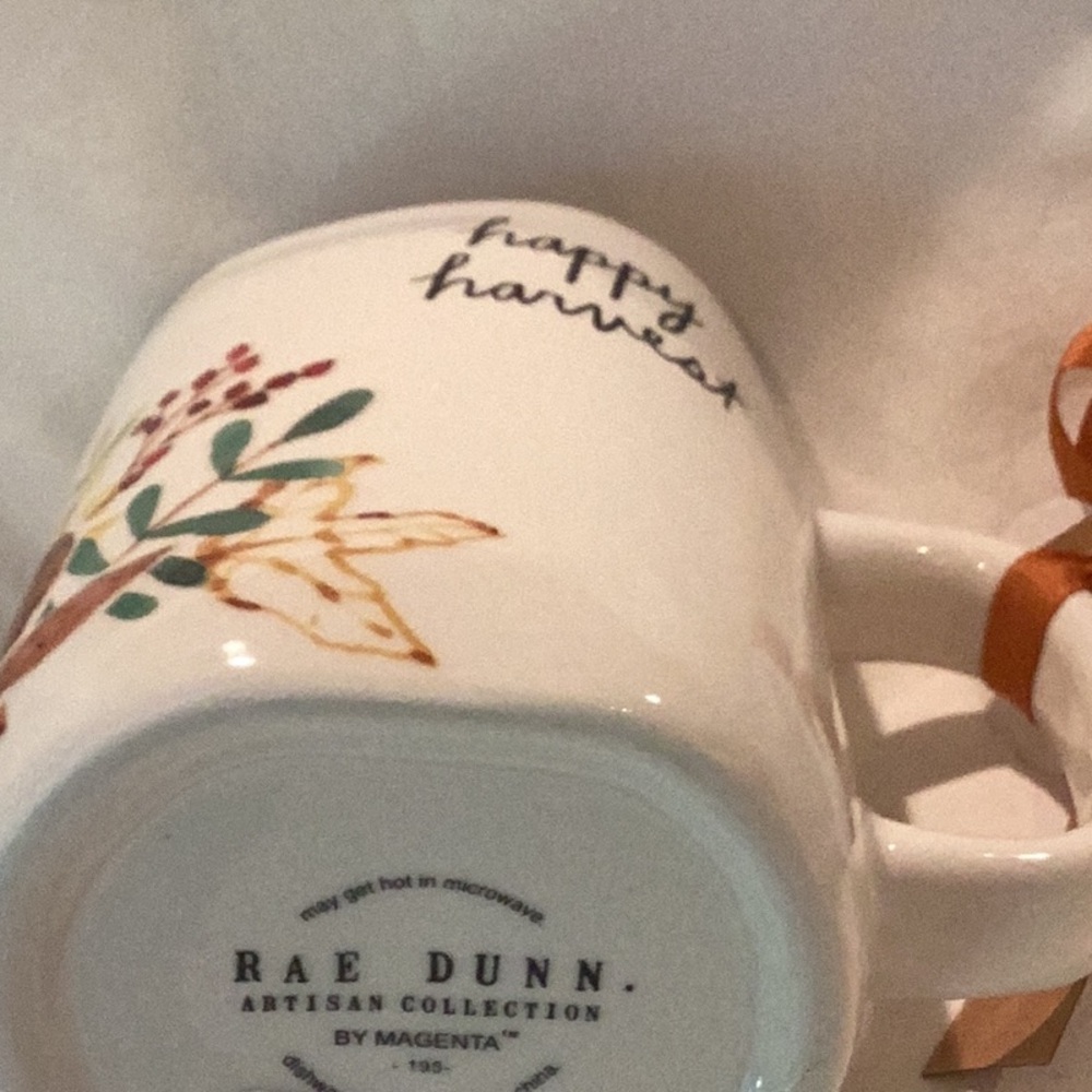 Rae Dunn happy harvest Fall Mug - Picture 4 of 4
